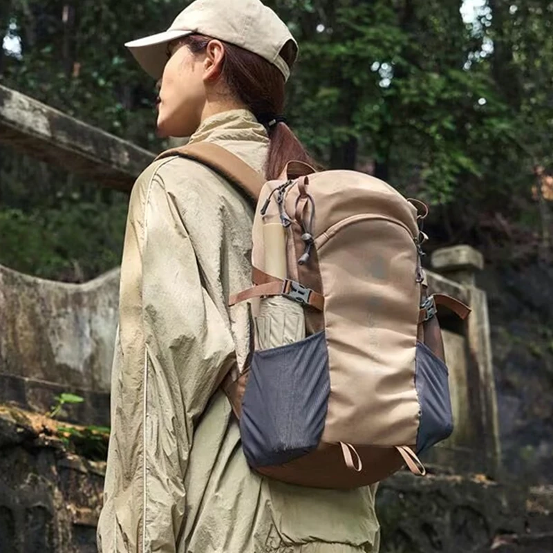Hiking Backpack Waterproof - Wanderrucksack, leichter Reise- und Bergsteigerrucksack, wasserdichte