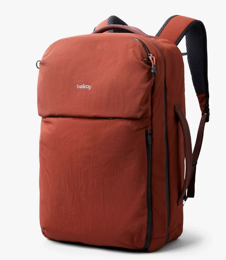 Hiking Backpack Waterproof - 38L Leichter Wasserdichter Rucksack Handgepäck Laptop-Tasche
